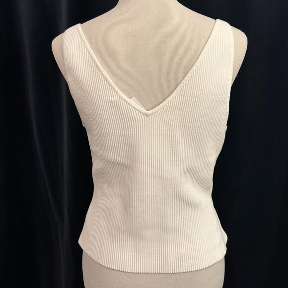 NWT Aritzia Babaton Sculpt Knit V-Neck Tank - Picture 4 of 6